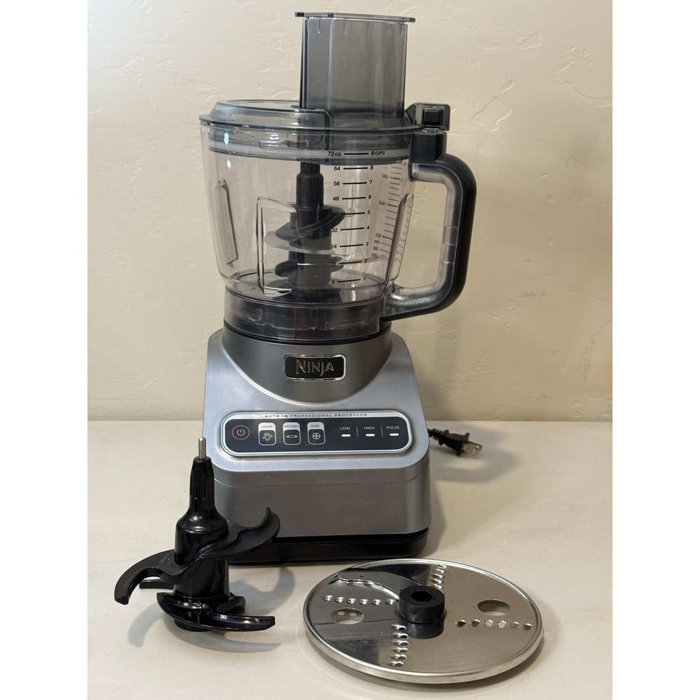 Ninja BN600 9 cup Full-Size Food Processor Silver 850 Watts Auto-iQ Presets